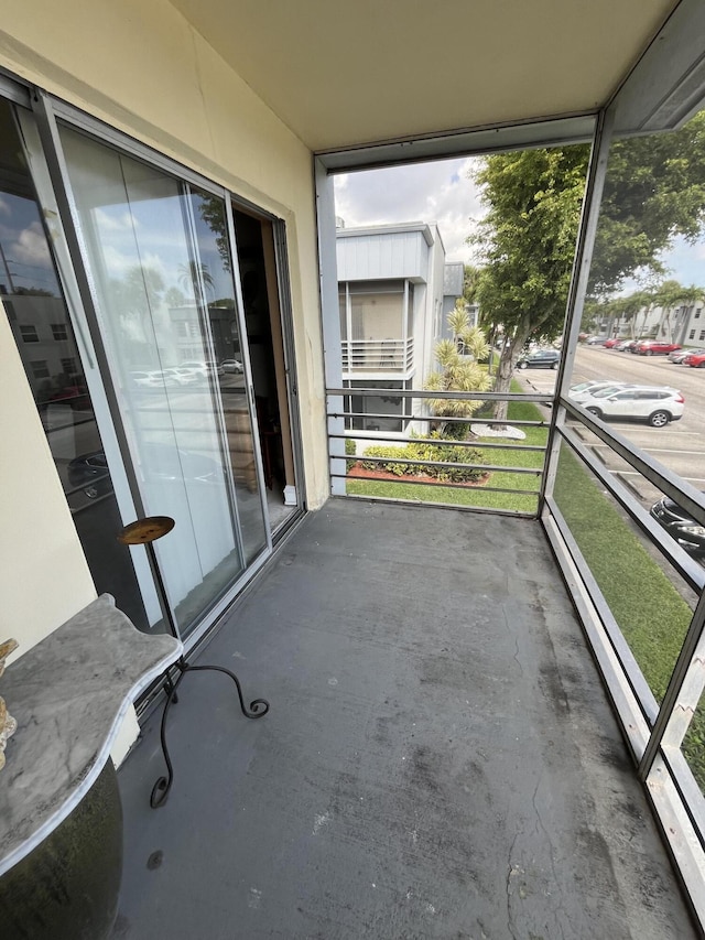 view of unfurnished sunroom