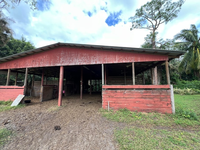 view of outdoor structure