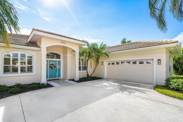 view of front of house with a garage