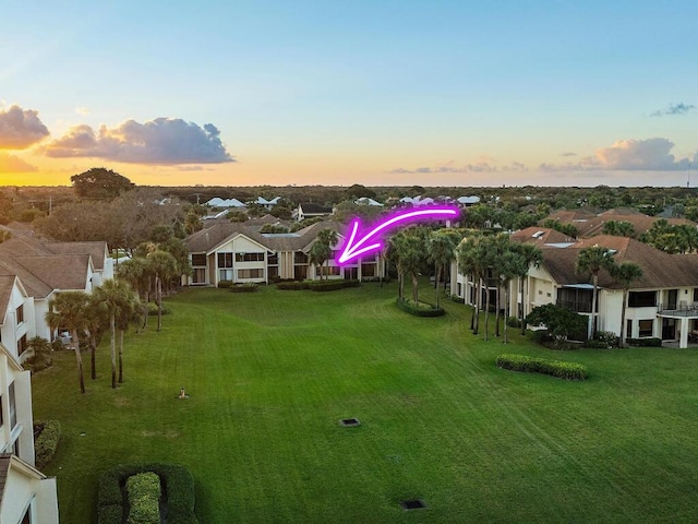 view of aerial view at dusk