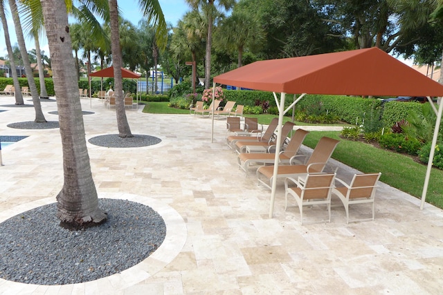 17264 Hampton Blvd, Boca Raton, FL 33496 - view of patio