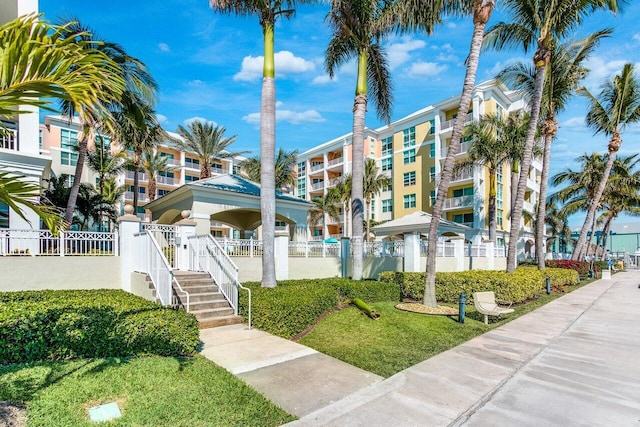 806 E Windward Way Unit 509, Lantana, FL 33462 - view of apartment building / complex