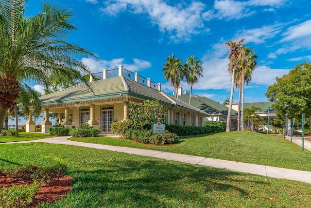 view of front of house with a front yard