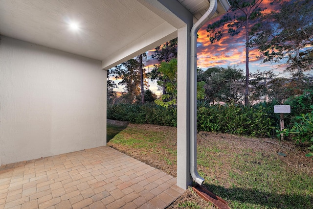 200 SW Pomeroy St, Stuart, FL 34997 - view of patio terrace at dusk