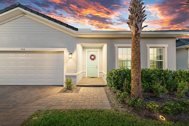 view of front of house featuring a garage