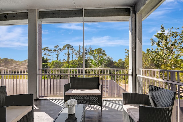 view of sunroom / solarium