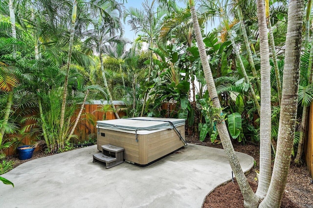 view of patio featuring a hot tub