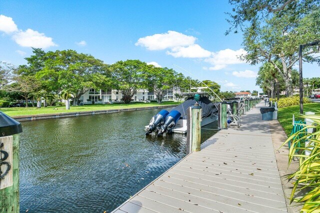 dock area featuring a water view