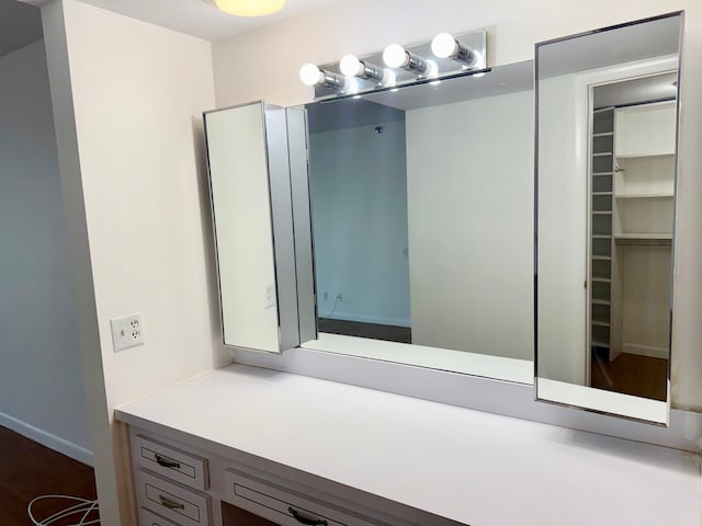 bathroom with vanity