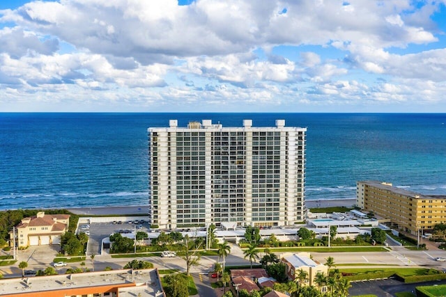 bird's eye view with a water view