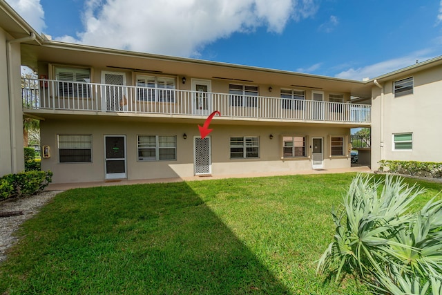 14 Lake Vista Trl Unit 104, Port Saint Lucie, FL 34952 - view of building exterior