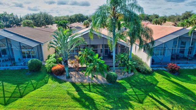 view of yard featuring a lanai