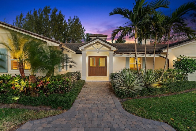 view of front of property