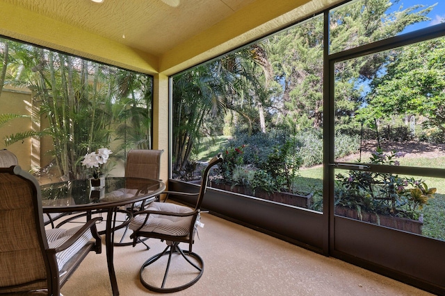 sunroom / solarium with a healthy amount of sunlight