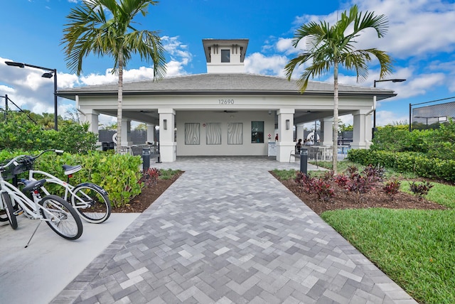 view of front of home