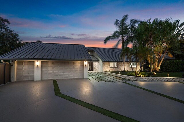 view of front facade with a garage