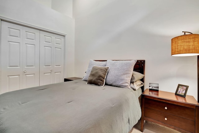 bedroom featuring a closet