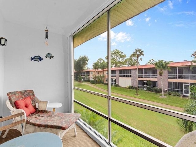 view of sunroom / solarium