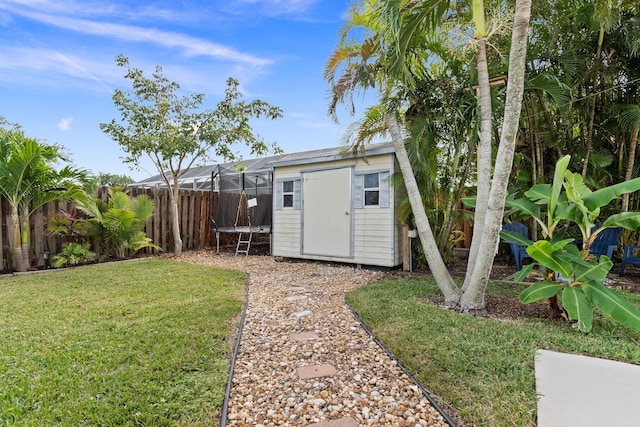 view of outdoor structure featuring a yard