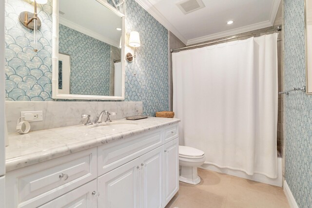 240 El Dorado Ln, Palm Beach, FL 33480 - bathroom featuring crown molding, toilet, wallpapered walls, vanity, and a shower with shower curtain