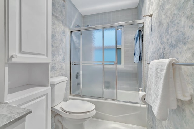 3140 NW 15th St, Delray Beach, FL 33445 - full bathroom featuring bath / shower combo with glass door and vanity