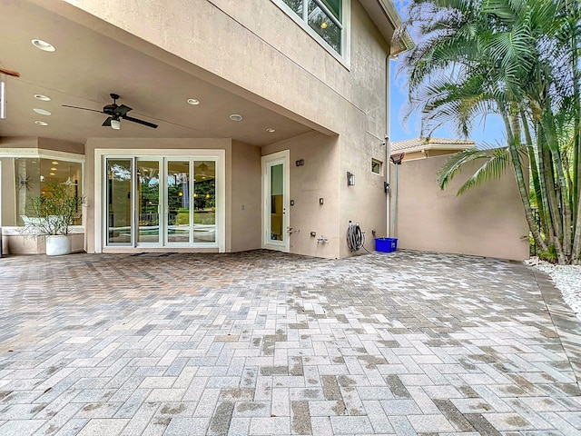 view of patio with ceiling fan