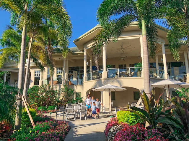 view of building exterior