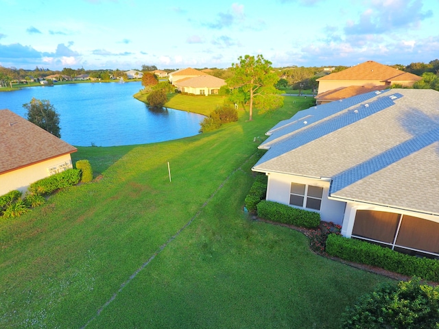 bird's eye view featuring a water view