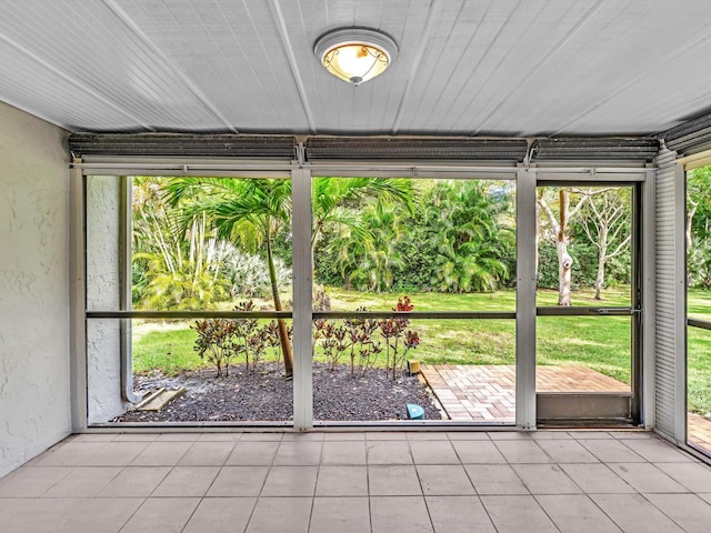 view of unfurnished sunroom