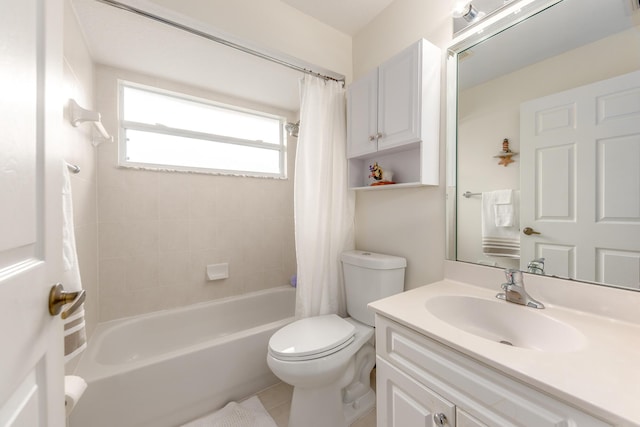 308 SW Egret Lndg, Port Saint Lucie, FL 34953 - full bath featuring toilet, shower / bath combo with shower curtain, and vanity
