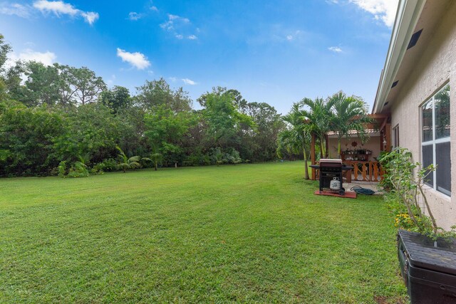 308 SW Egret Lndg, Port Saint Lucie, FL 34953 - view of green lawn
