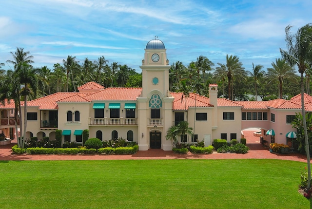 view of building exterior