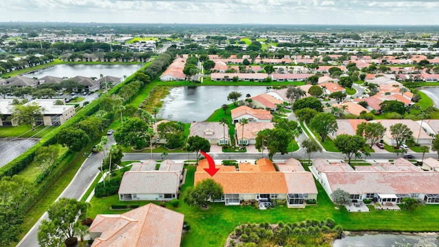 bird's eye view featuring a water view