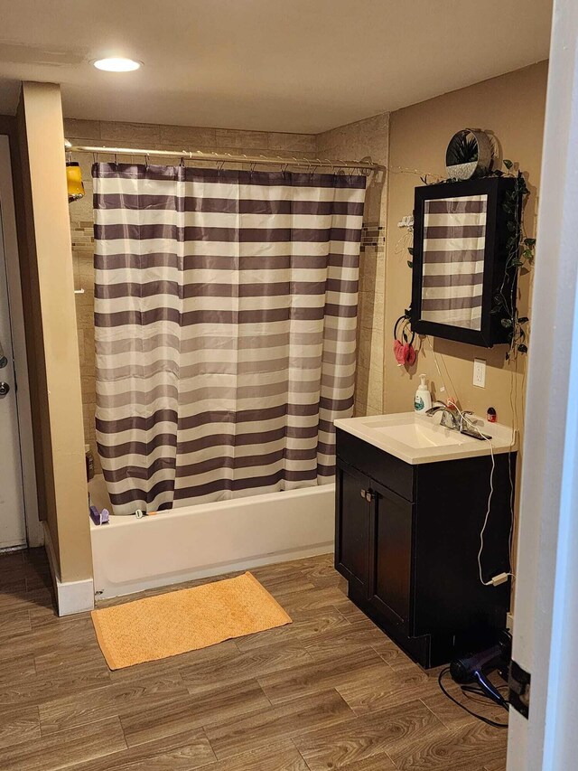 bathroom featuring sink and walk in shower