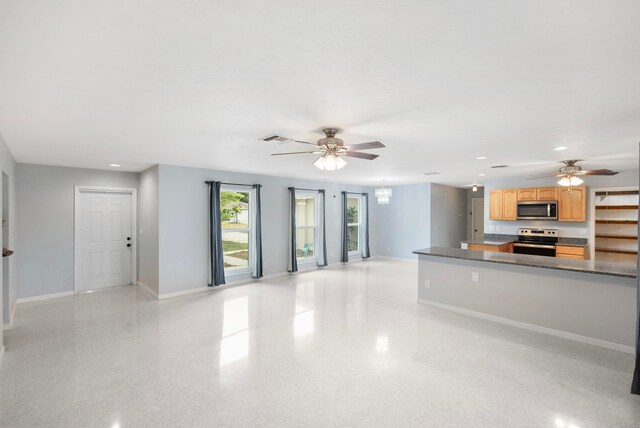 1413 SE San Sovina Ter, Port Saint Lucie, FL 34952