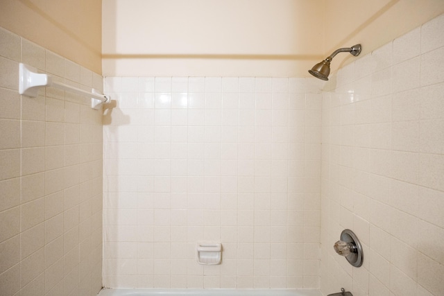 1413 SE San Sovina Ter, Port Saint Lucie, FL 34952 - full bathroom with washtub / shower combination