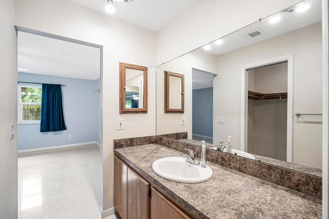 1413 SE San Sovina Ter, Port Saint Lucie, FL 34952