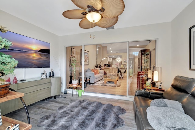 bedroom featuring a closet