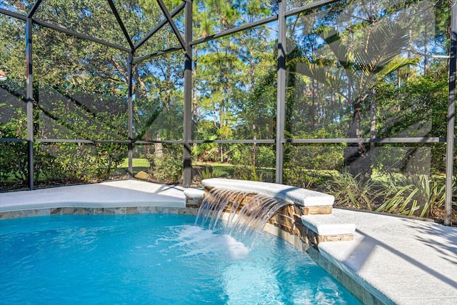 view of pool featuring pool water feature