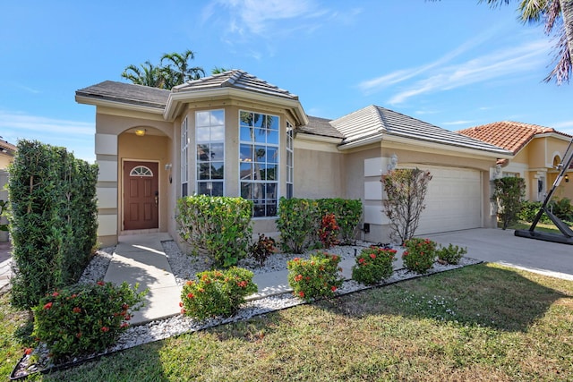 view of front facade with a garage