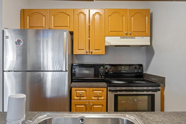 kitchen featuring stainless steel appliances