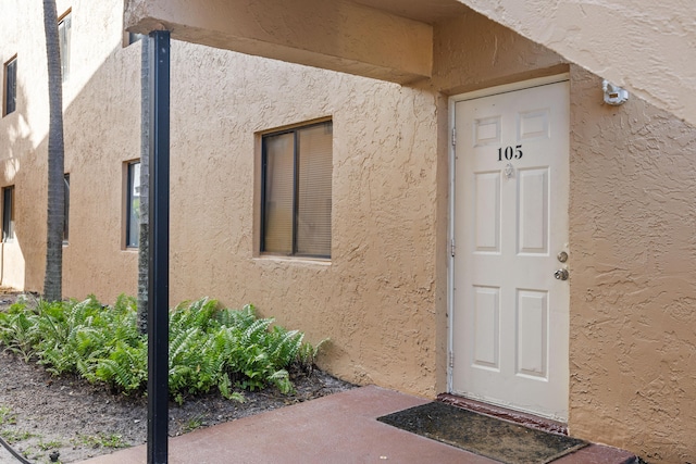 view of entrance to property