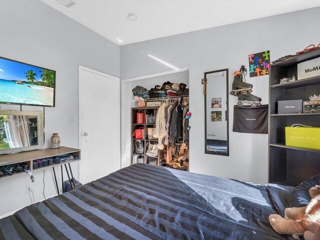 bedroom with a closet