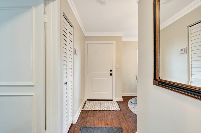 living room with crown molding and dark hardwood / wood-style floors