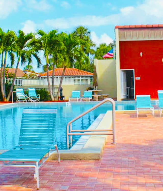 view of swimming pool featuring a patio