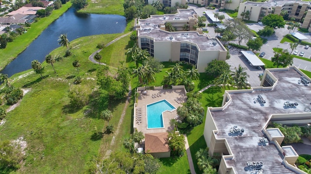 bird's eye view with a water view