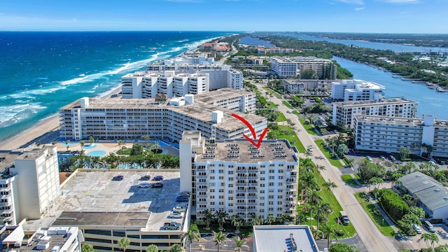 bird's eye view with a water view