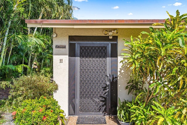 view of doorway to property