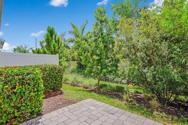 392 SE Sea Hunt Way, Stuart, FL 34994 - view of patio