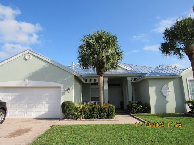 single story home with a garage